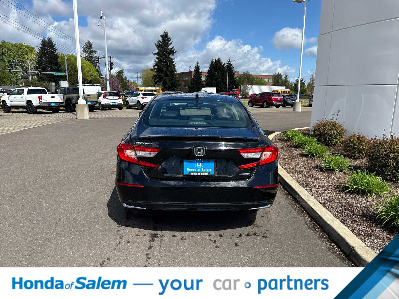 Used 2021 Honda Accord EX image 5