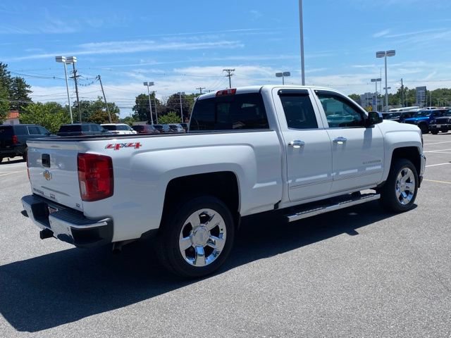 Used 2017 Chevrolet Silverado 1500 LTZ w/ Sport Package AWD/4WD image 5