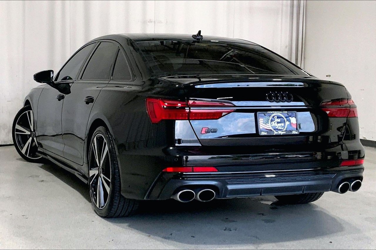 Used 2022 Audi S6 Premium Plus w/ S Sport Package AWD/4WD image 10