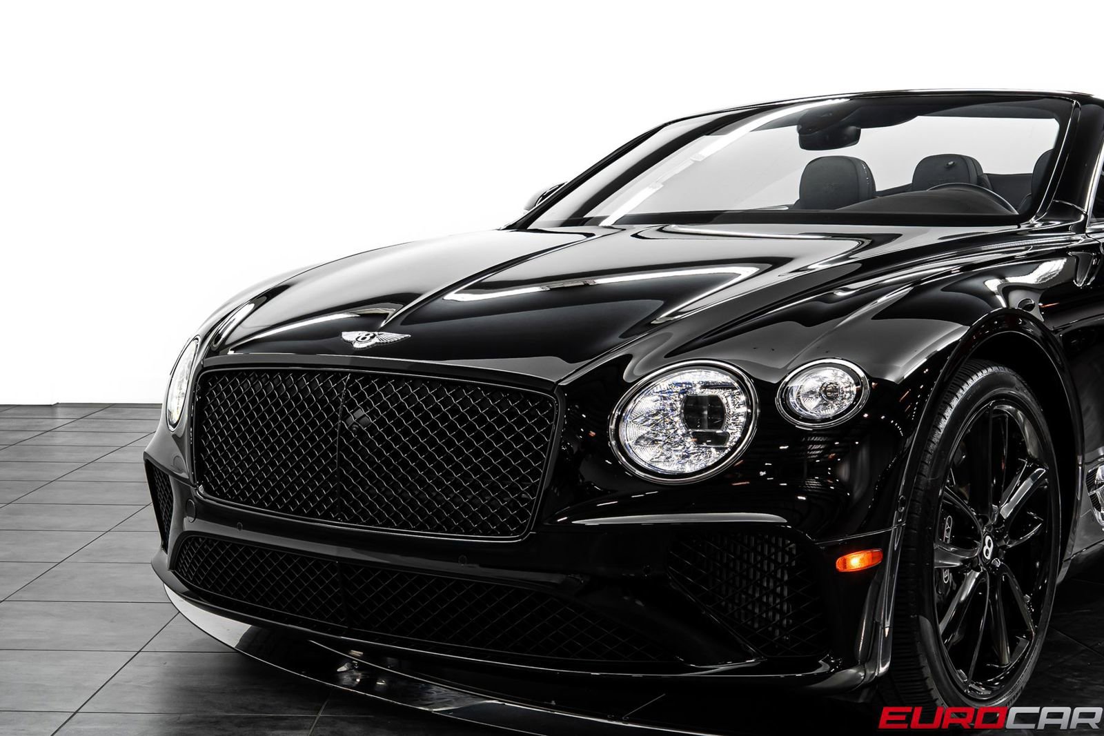 Used 2022 Bentley Continental GT AWD/4WD image 14