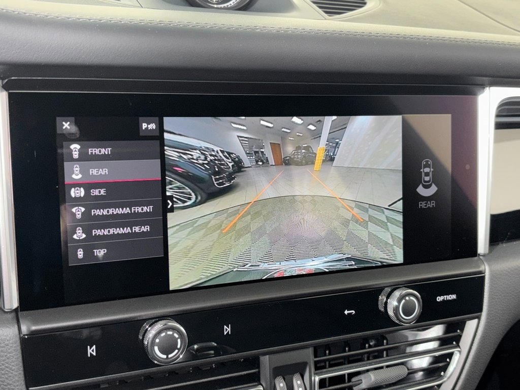 New 2026 Porsche Macan Turbo image 28