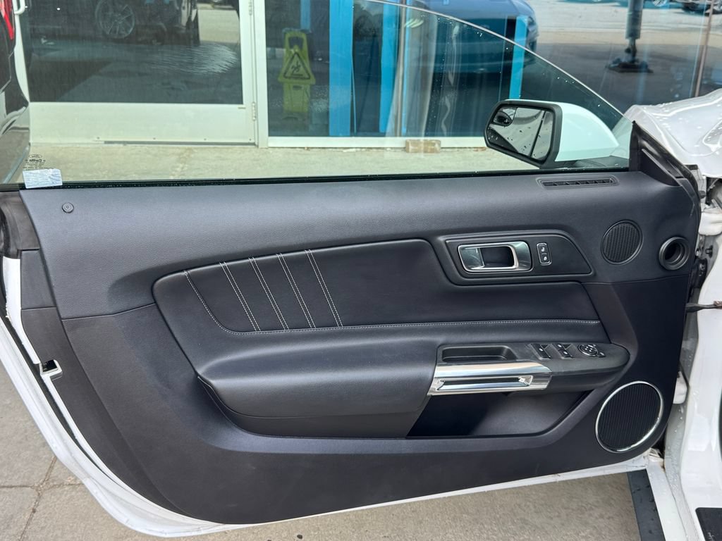 Used 2019 Ford Mustang GT Premium RWD image 20