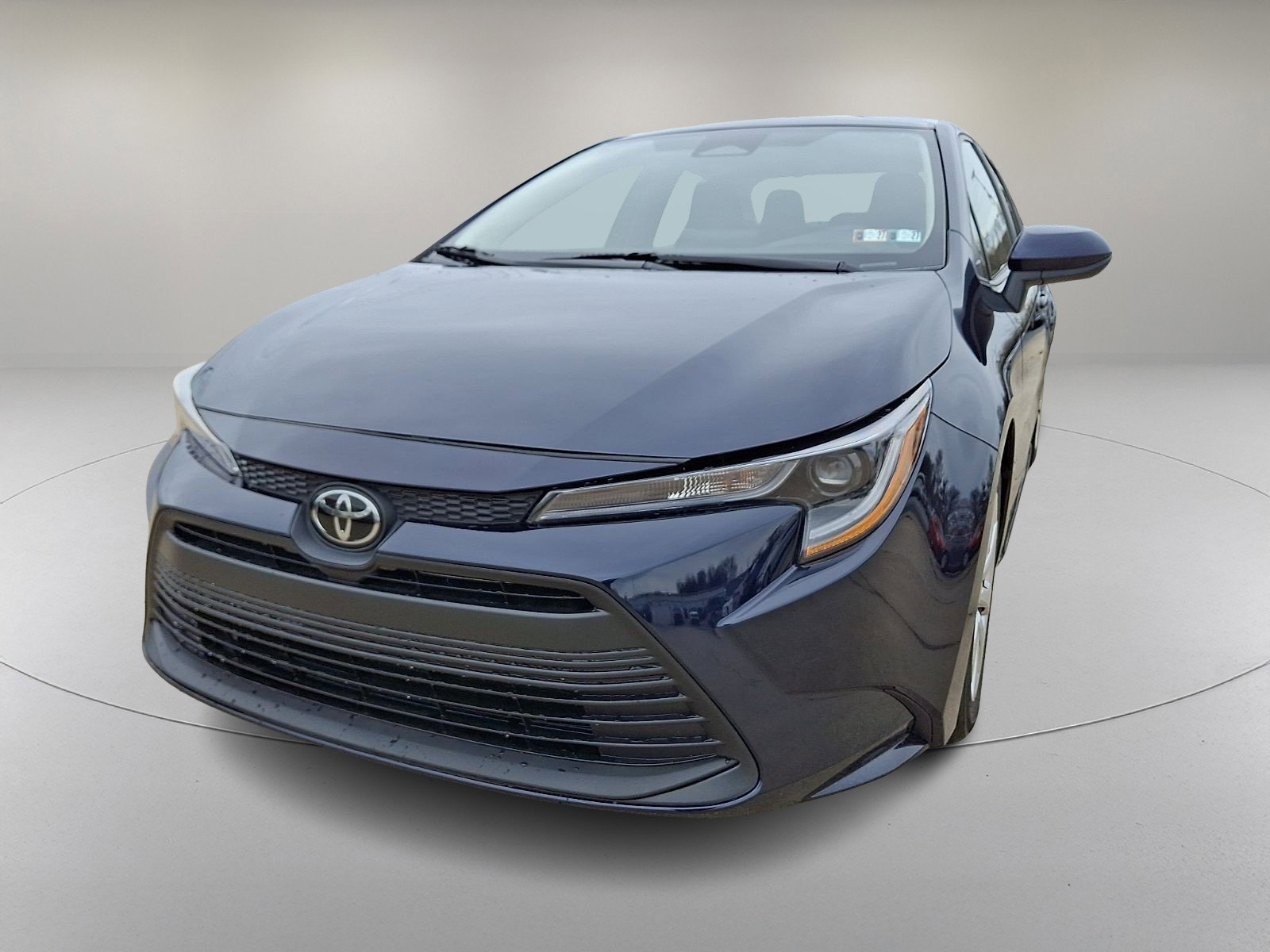 Used 2024 Toyota Corolla LE image 4