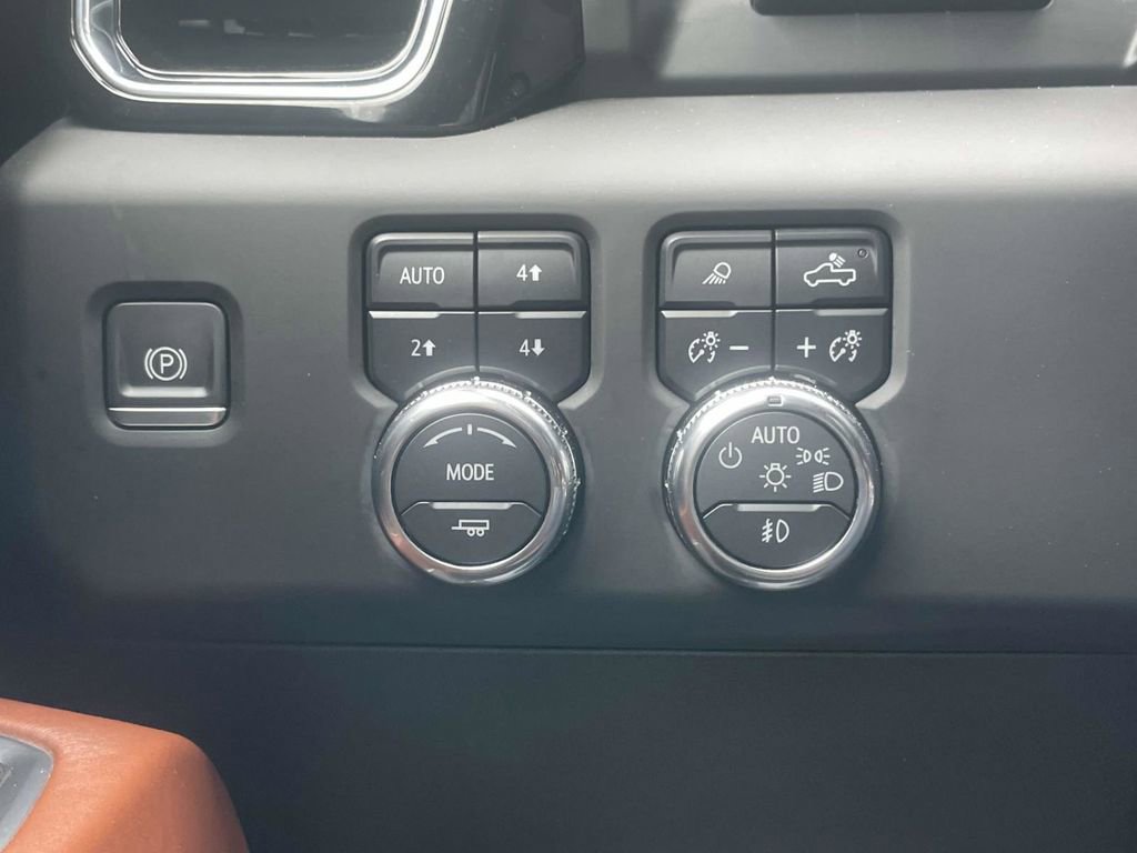 Used 2023 GMC Sierra 1500 Denali Ultimate image 28