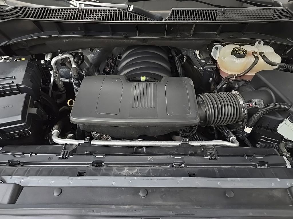 Used 2023 Chevrolet Silverado 1500 LT w/ Z71 Off-Road Package image 12