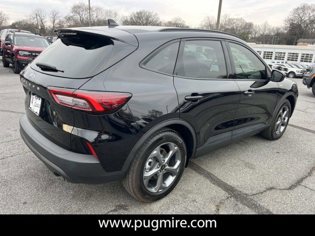 Used 2025 Ford Escape ST-Line image 7