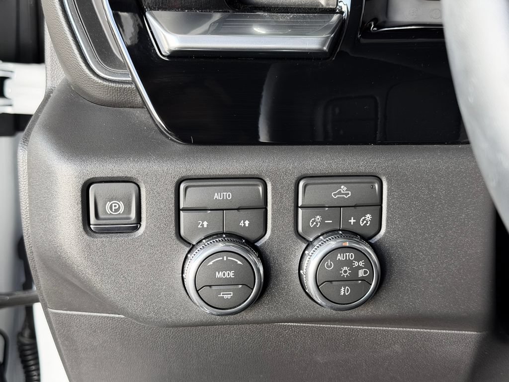 Used 2026 GMC Sierra 1500 Elevation AWD/4WD image 19