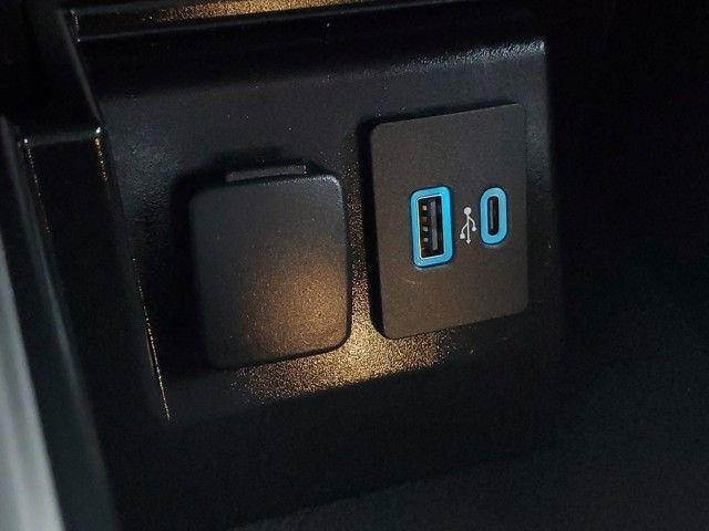 Certified 2023 Ford Explorer XLT image 33