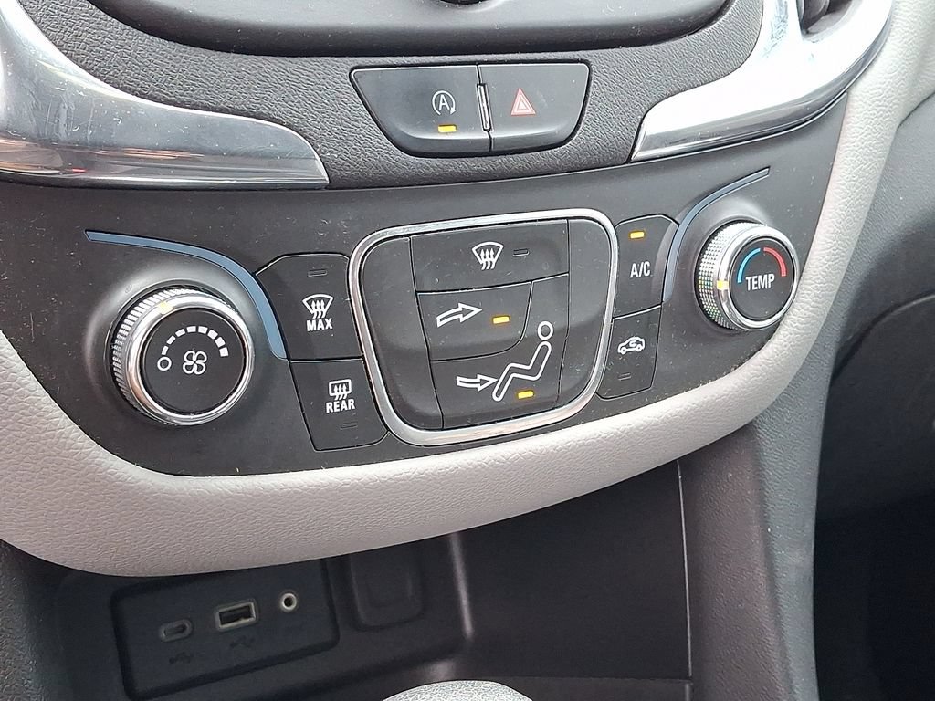 Used 2023 Chevrolet Equinox LS w/ LS Convenience Package FWD image 15