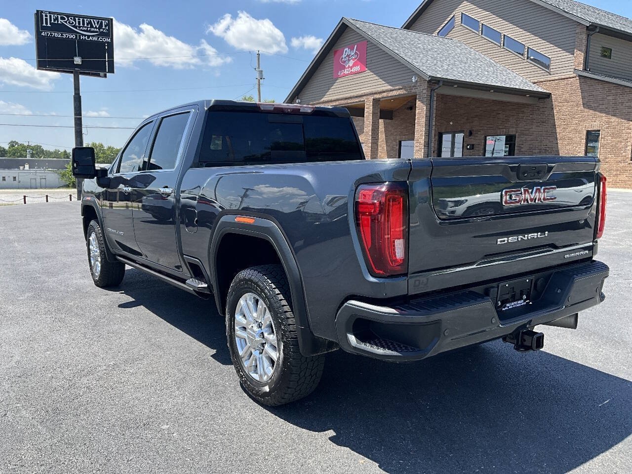 Used 2021 GMC Sierra 2500 Denali w/ Denali Ultimate Package AWD/4WD image 8
