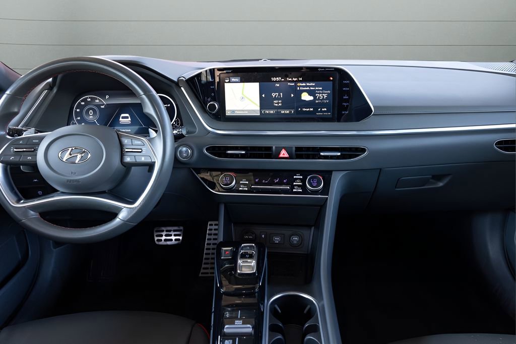 Used 2020 Hyundai Sonata SEL Plus w/ Tech Package image 28