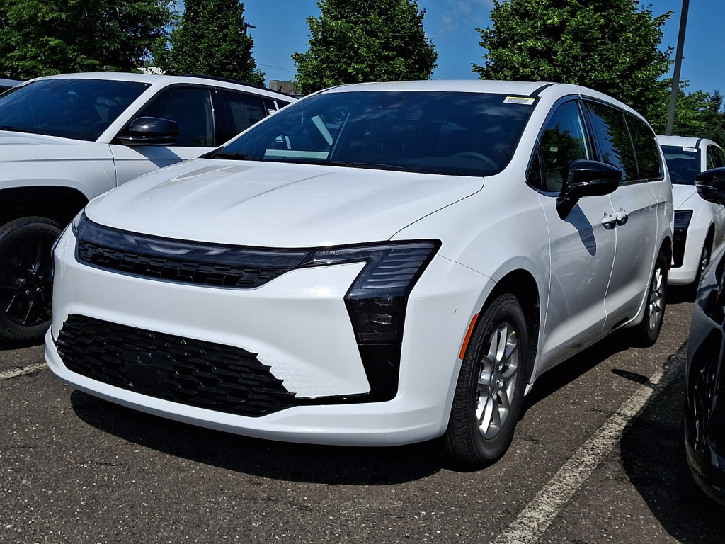 New 2027 Chrysler Pacifica Select w/ Family Tech Group FWD image 1