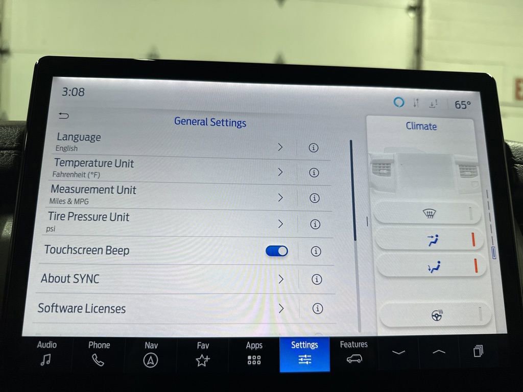 Used 2023 Ford Expedition Max XLT image 34