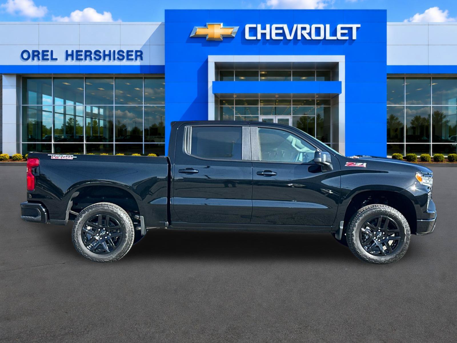 New 2026 Chevrolet Silverado 1500 LT Trail Boss w/ LT Trail Boss Premium Package AWD/4WD image 3