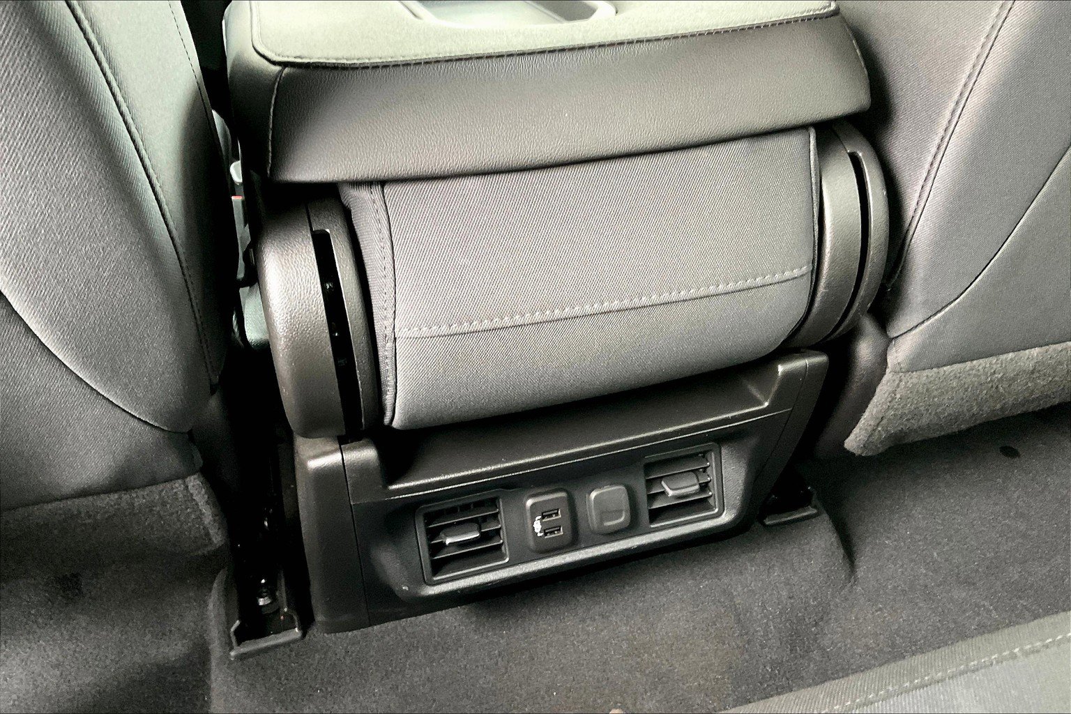 Used 2019 Chevrolet Silverado 1500 LT w/ All-Star Edition AWD/4WD image 39