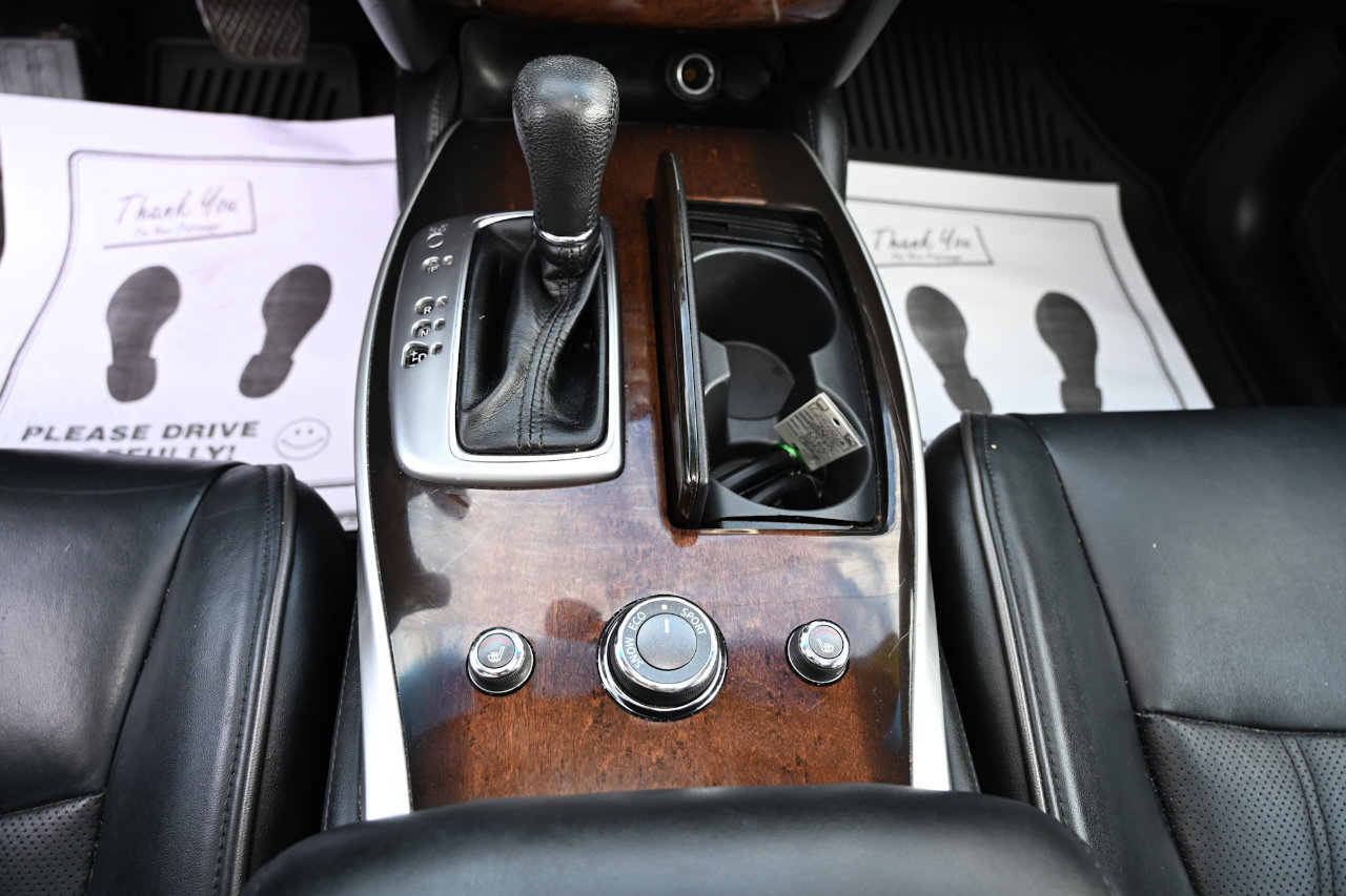 Used 2015 INFINITI QX60 AWD w/ Premium Package image 16