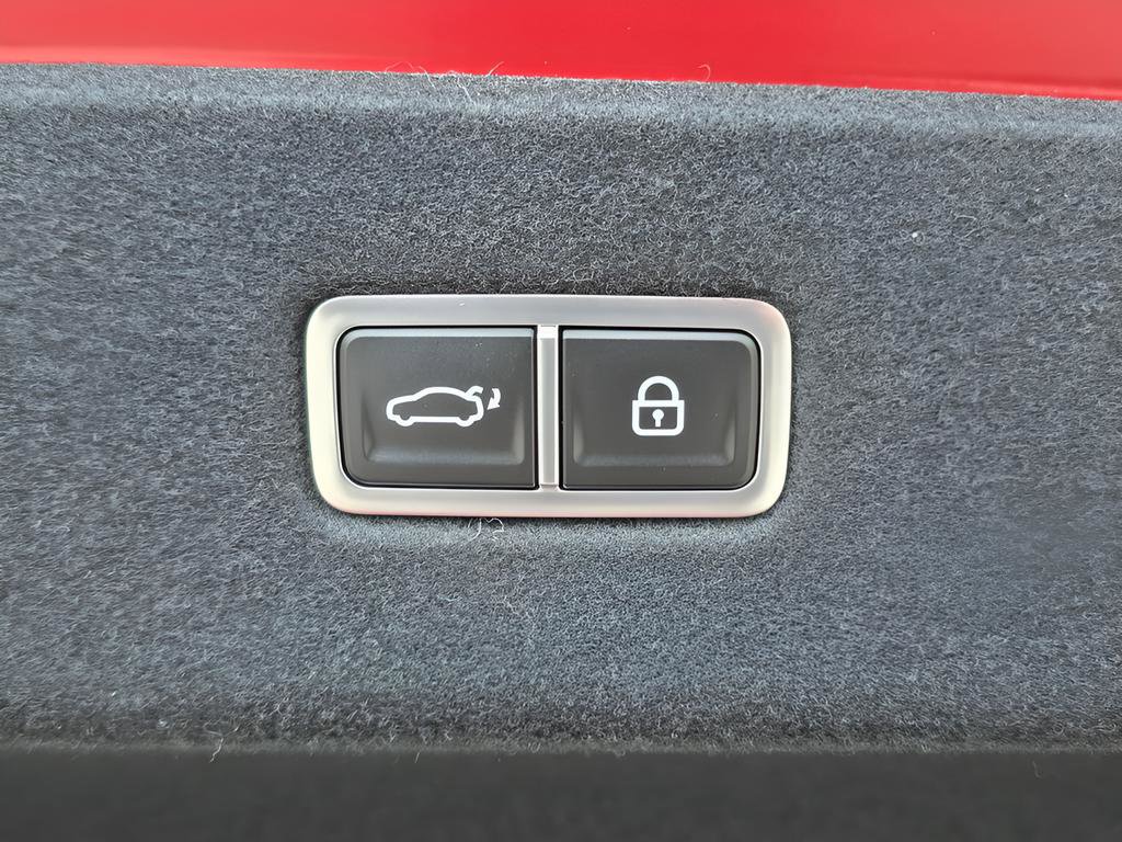 Used 2023 Hyundai Ioniq 6 SEL w/ Cargo Package image 13