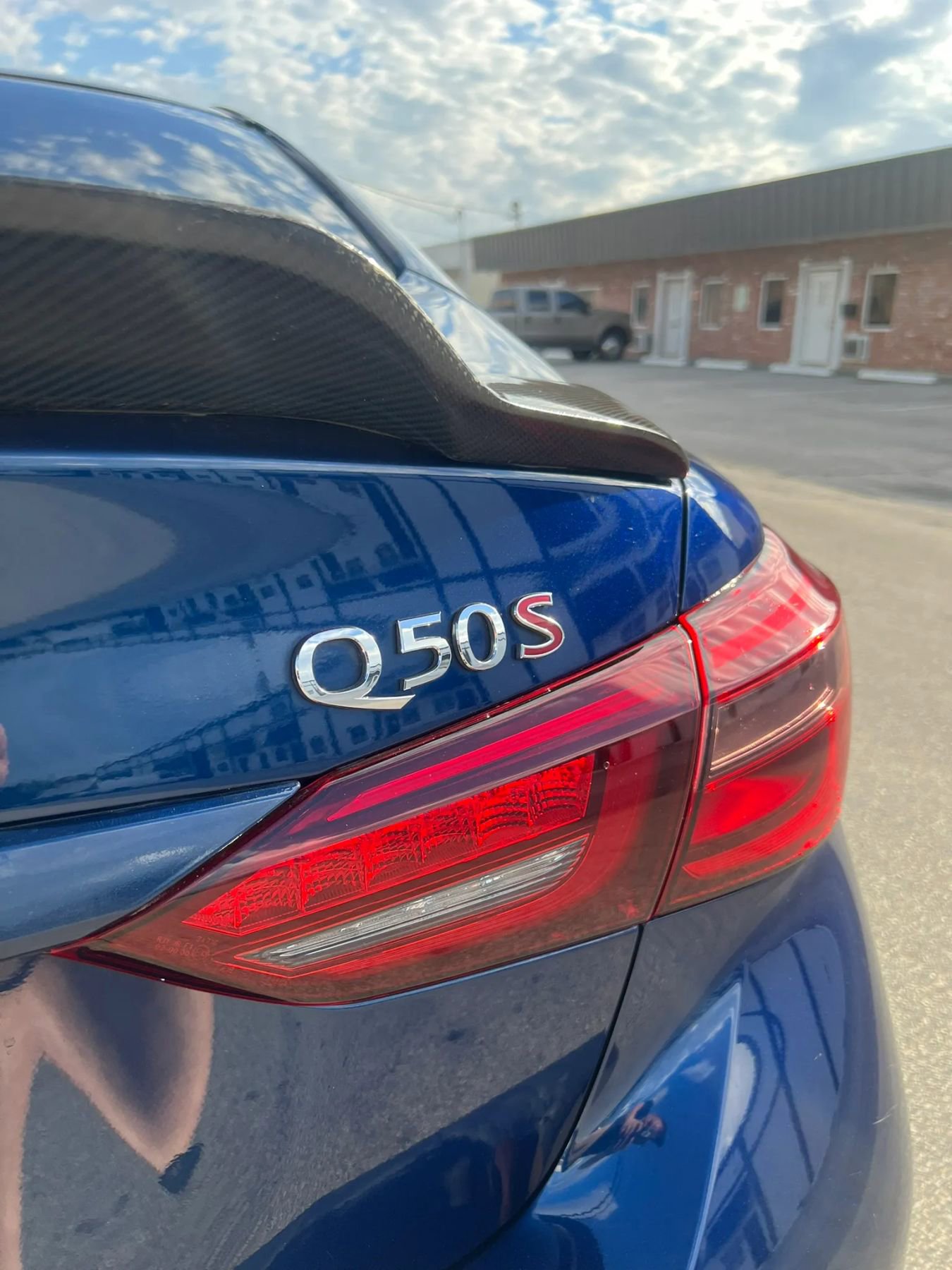 Used 2016 INFINITI Q50 Red Sport 400 RWD image 37