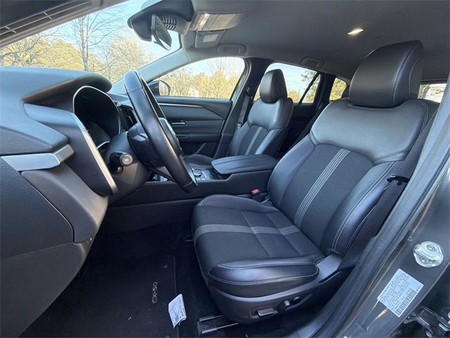 Used 2025 MAZDA CX-50 AWD 2.5 S w/ Preferred Package image 11