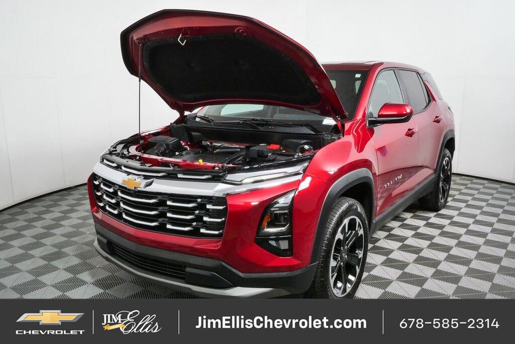 Certified 2025 Chevrolet Equinox LT FWD image 32