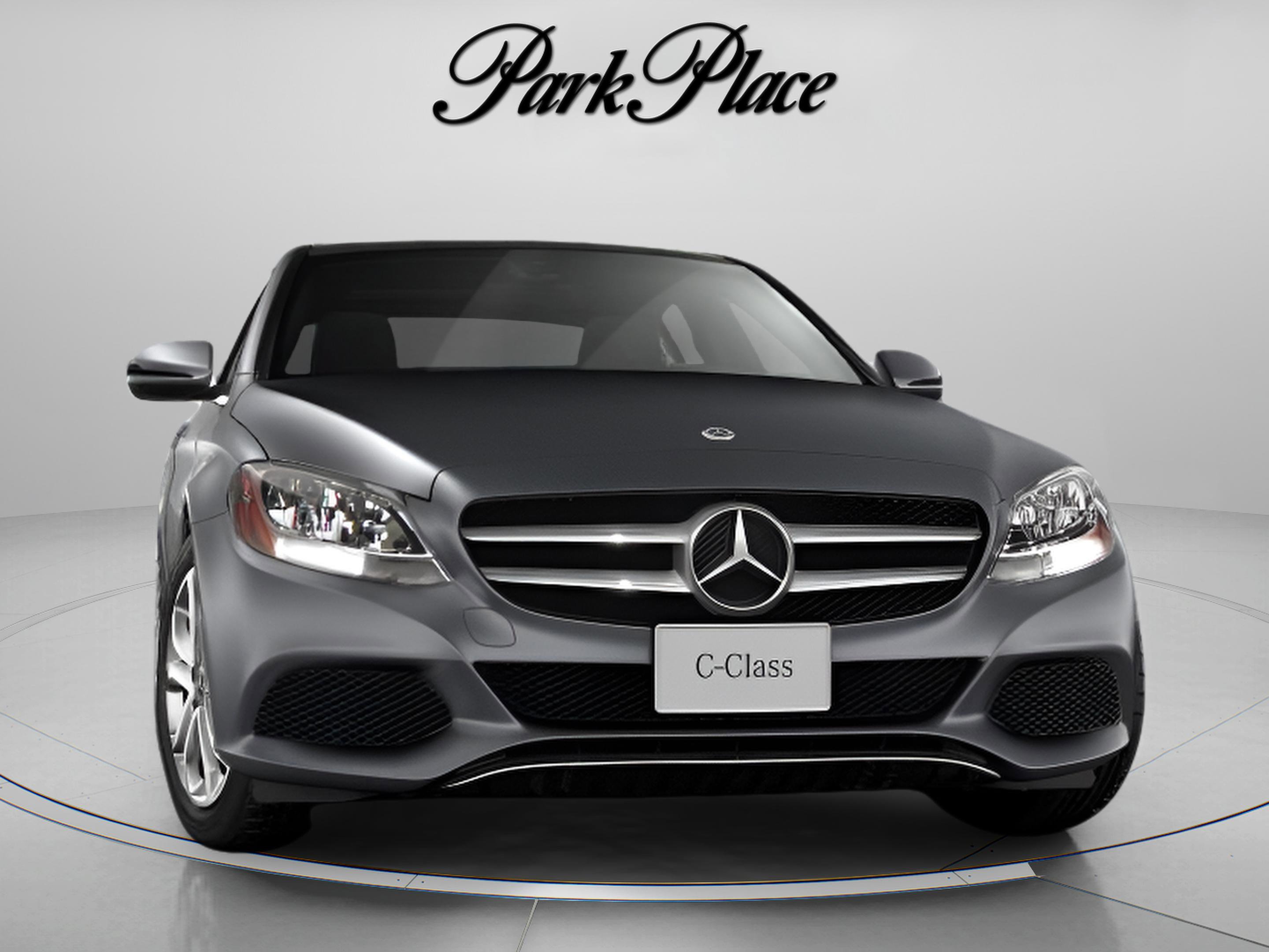 Used 2018 Mercedes-Benz C 300 4MATIC Sedan image 34