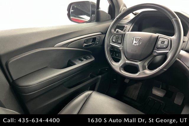 Certified 2025 Honda Ridgeline RTL image 11