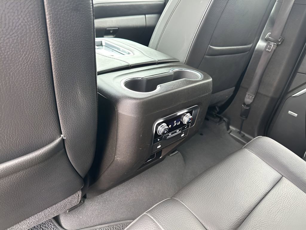 Used 2021 GMC Yukon Denali image 21