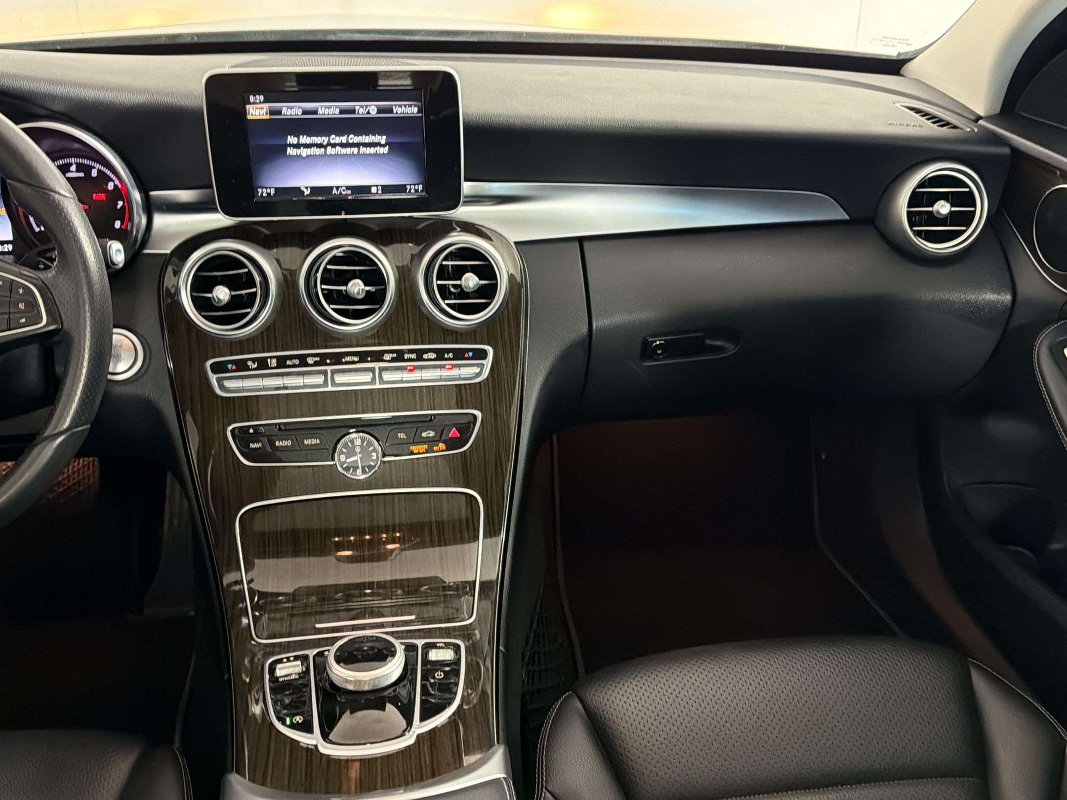 Used 2018 Mercedes-Benz C 300 4MATIC Sedan image 28