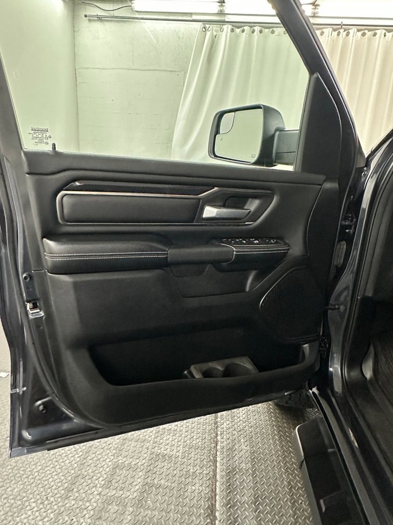 Used 2020 RAM 1500 Rebel AWD/4WD image 9
