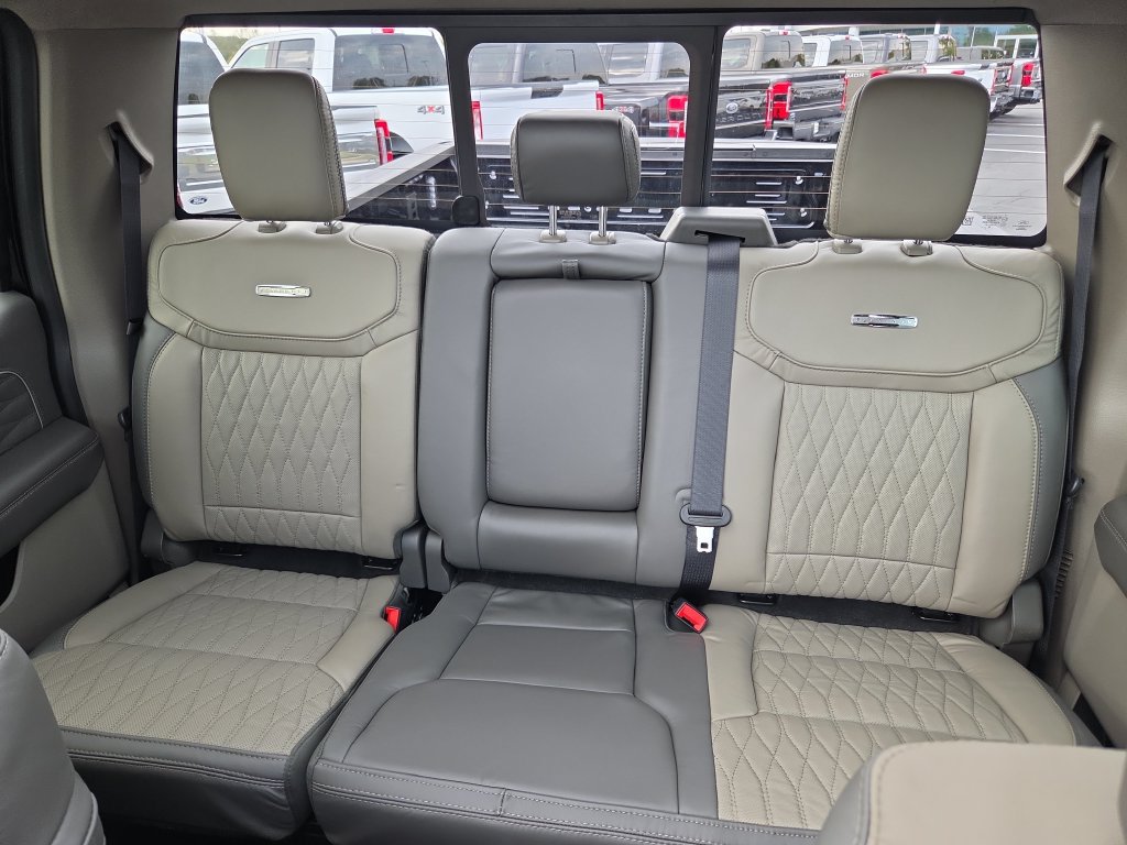 New 2027 Ford F250 Platinum w/ Platinum Plus Package AWD/4WD image 52