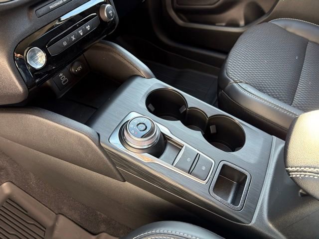 New 2026 Ford Escape SE w/ Class II Trailer Tow Package image 22