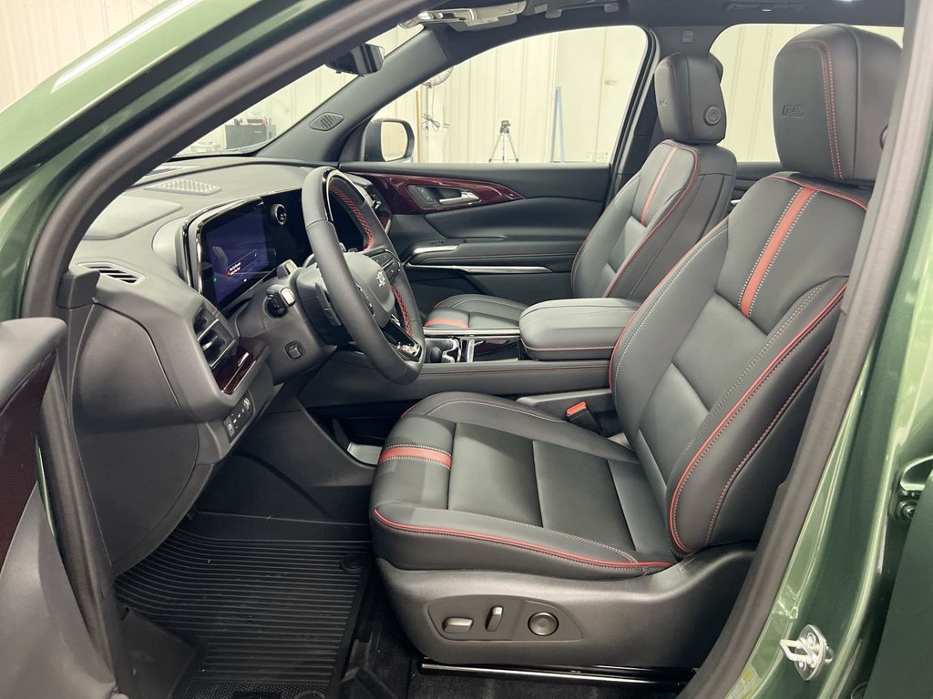 New 2027 Chevrolet Traverse RS w/ LPO, Floor Liner Package AWD/4WD image 21