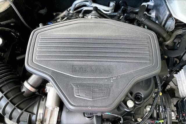 Used 2025 Cadillac XT6 Sport w/ Platinum Package AWD/4WD image 32