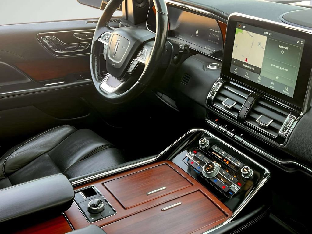 Used 2021 Lincoln Navigator L Reserve AWD/4WD image 8