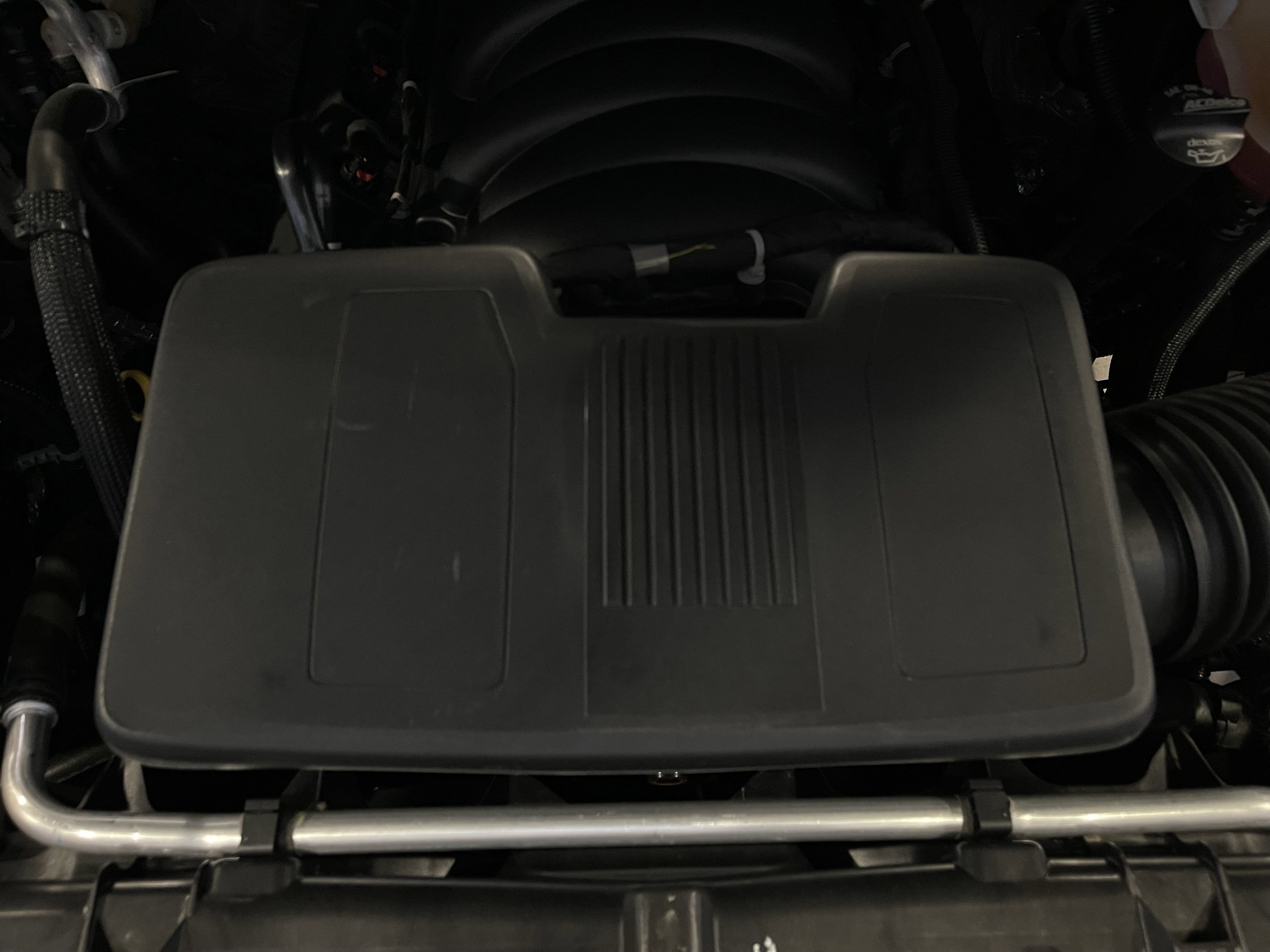 Used 2024 Cadillac Escalade Premium Luxury w/ LPO, Floor Liner Package AWD/4WD image 26