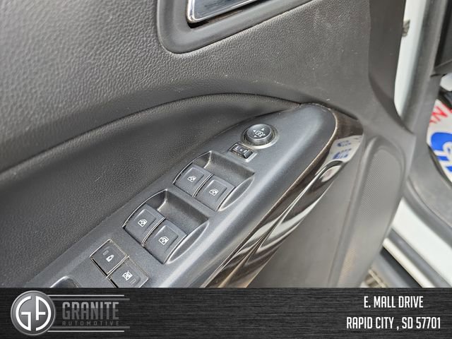 Used 2018 GMC Canyon SLE image 11