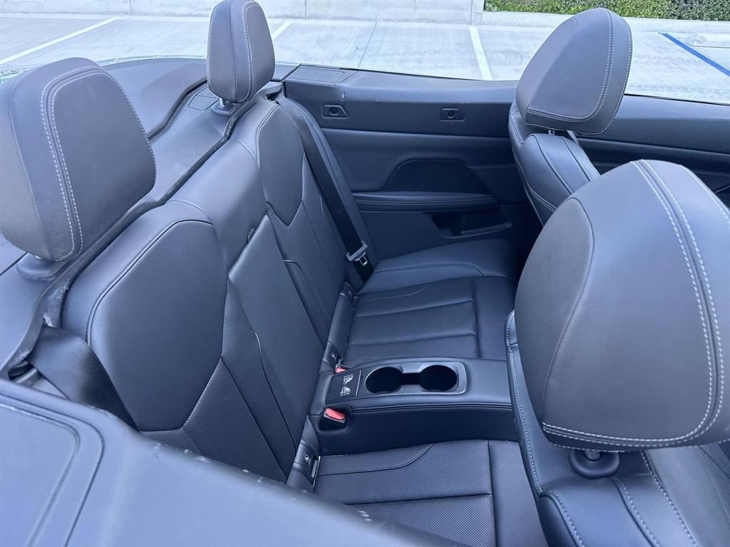 Used 2025 BMW 430i Convertible image 24