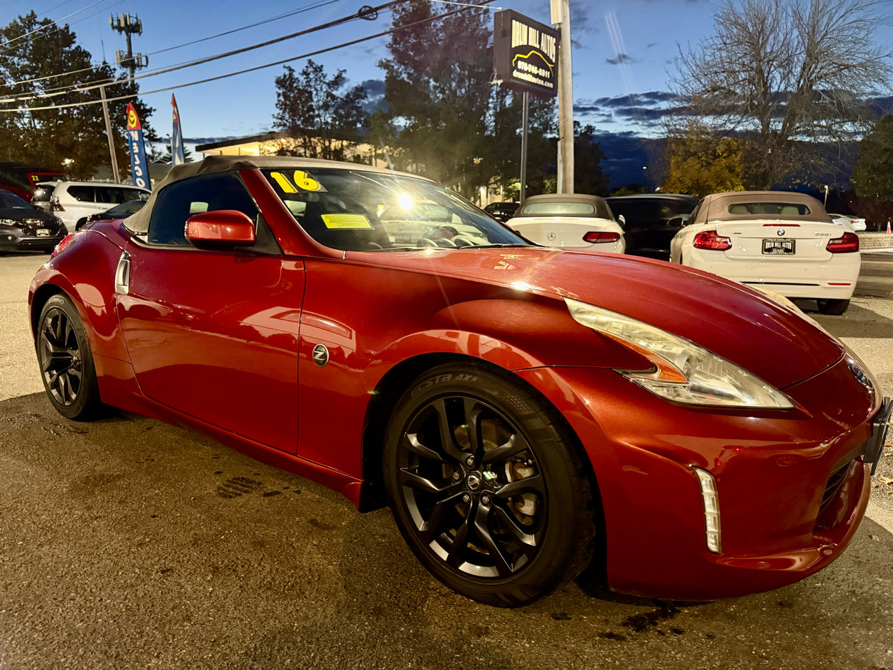 Used 2016 Nissan 370Z Roadster image 7