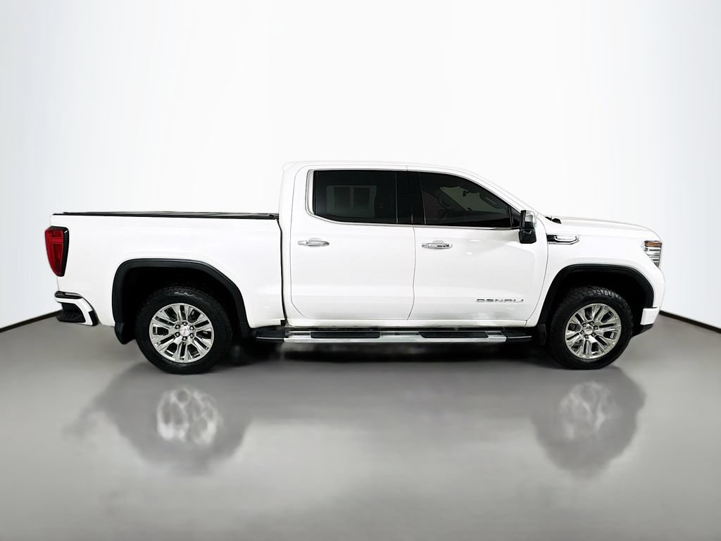 Used 2023 GMC Sierra 1500 Denali w/ Technology Package AWD/4WD image 10