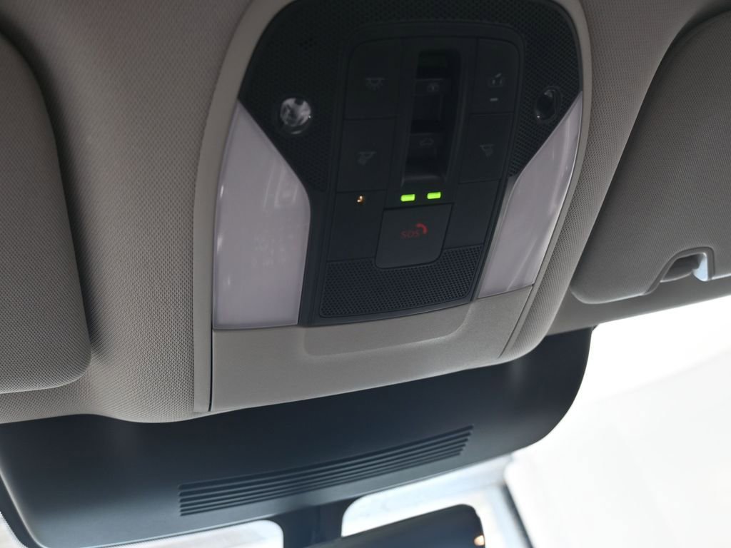 Used 2023 INFINITI QX60 Luxe w/ Performance Audio Package image 26