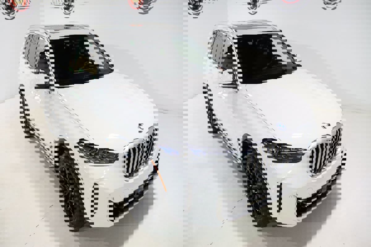 Used 2024 BMW X5 xDrive50e image 9
