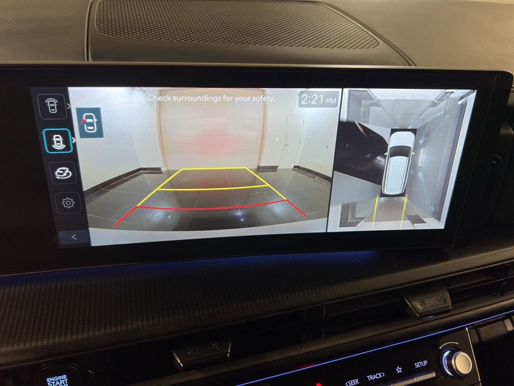 Used 2025 Hyundai Santa Fe Calligraphy image 14