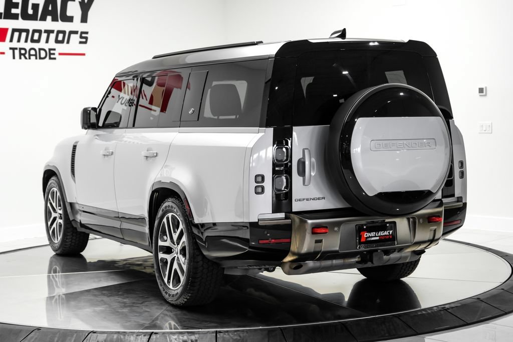 Used 2024 Land Rover Defender 130 X AWD/4WD image 12