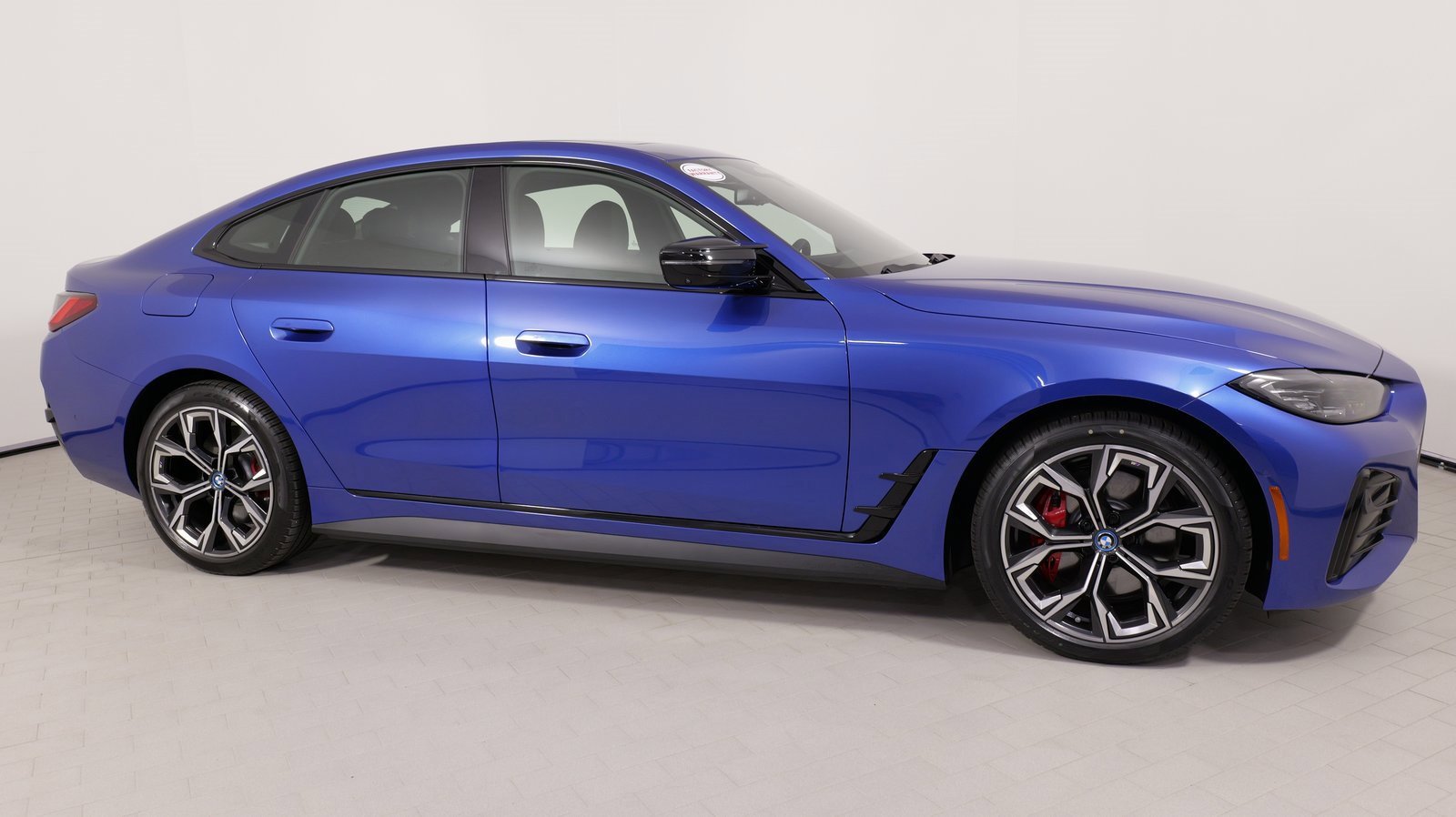 Used 2023 BMW i4 M50 image 10
