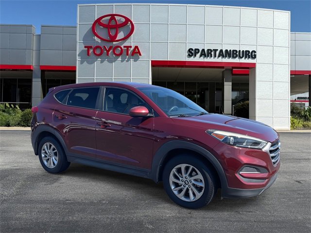 Used 2017 Hyundai Tucson SE image 1