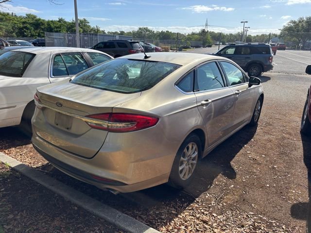 Used 2017 Ford Fusion S image 8