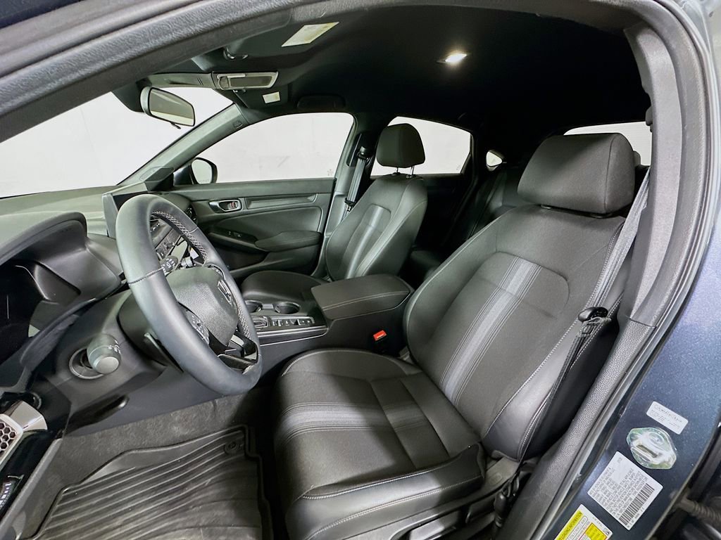 Used 2025 Honda Civic Sport image 15