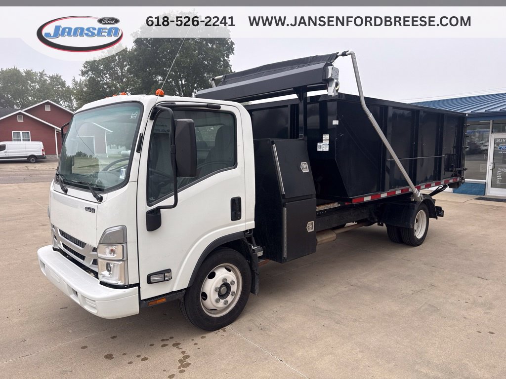Used 2024 Isuzu NQR RWD image 3