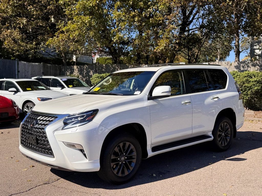 Used 2023 Lexus GX 460 Premium w/ Premium Package AWD/4WD image 2