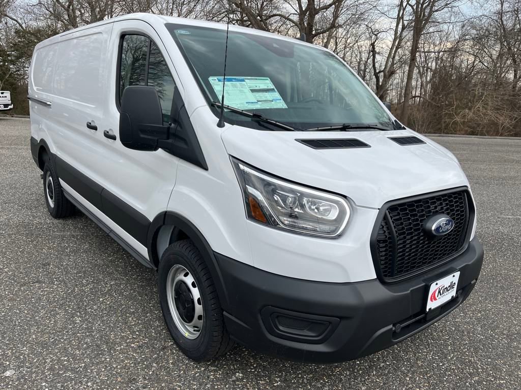 New 2025 Ford Transit 250 Low Roof image 4